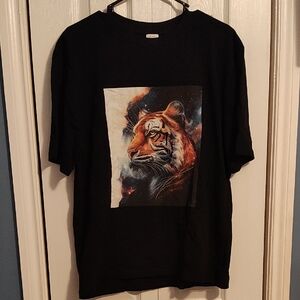 Black Tiger Graphic Men's T-Shirt